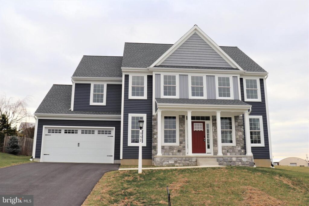 Primary Photo - 532 Spring Hollow Dr