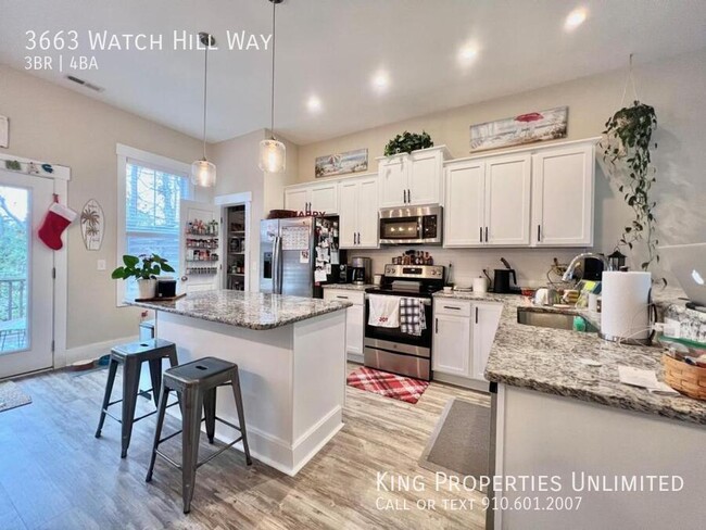 Foto del edificio - 3663 Watch Hill Way