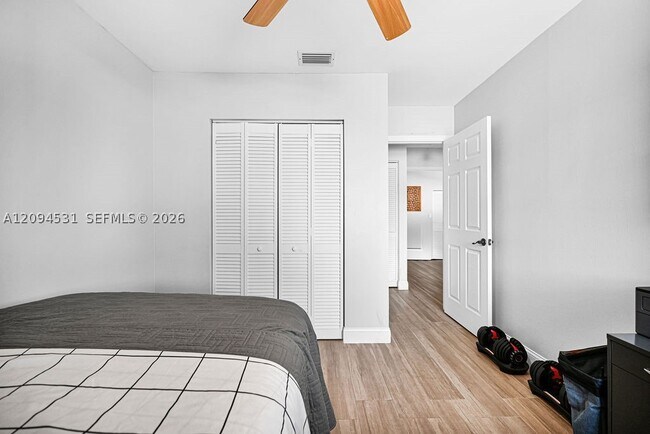 Foto del edificio - 8574 SW 211th Terrace