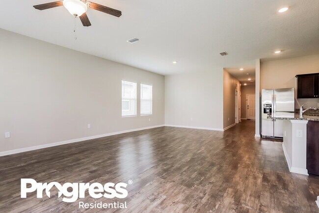 Building Photo - 5629 Alexander Springs Pl
