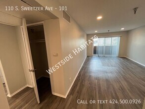 Building Photo - 110 Sweetzer Ave