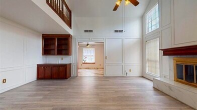 Building Photo - 4026 Ash Hollow Dr