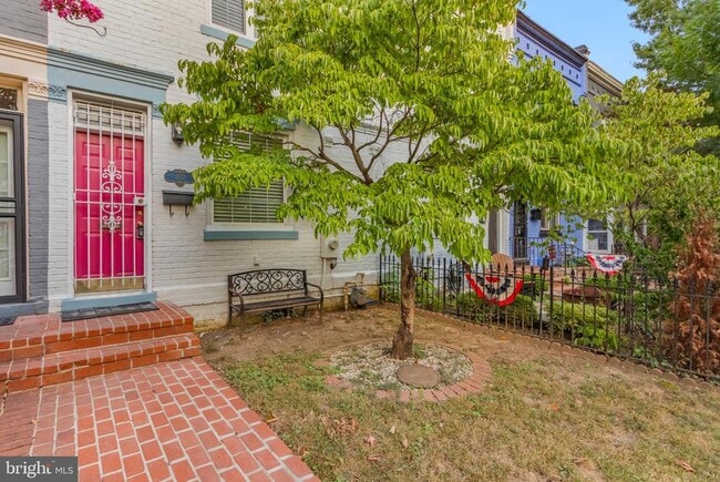 Foto del edificio - 107 15th St NE