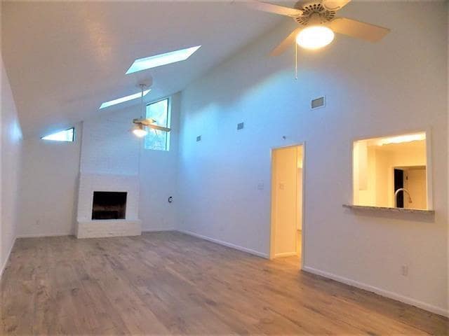 Building Photo - 5691 Calder Ave