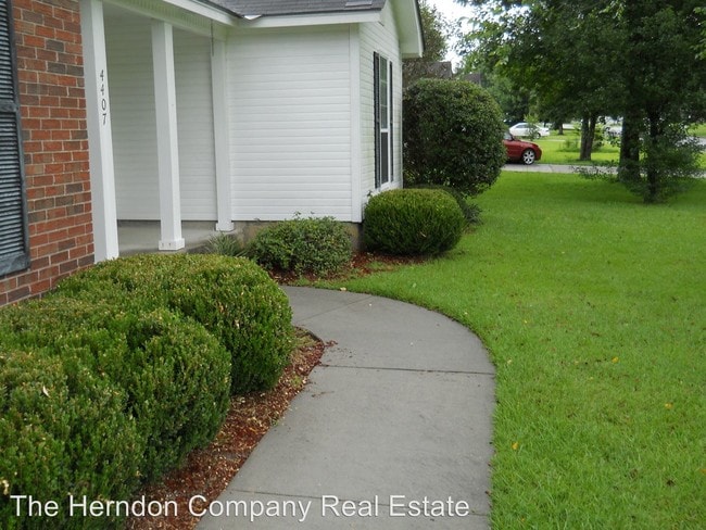 Building Photo - 4407 Cranston Cir