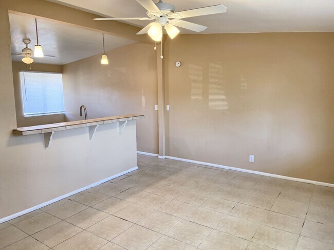 Foto del edificio - 509 N Williams