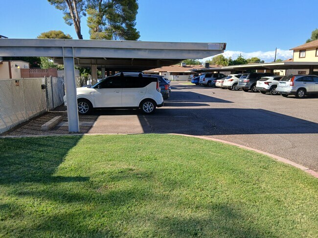 Foto del edificio - 6114 N 30th Ave