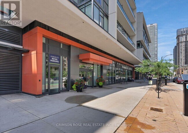 Photo du bâtiment - 4070 Confederation Pkwy