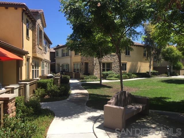Foto principal - 10689 New Grove Trail
