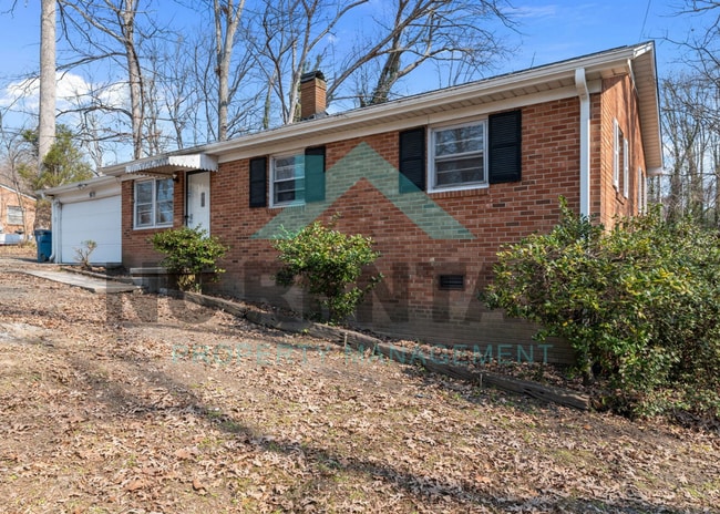 Building Photo - 3818 Edgewood Terrace Rd