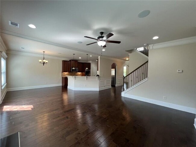 Building Photo - 5665 Winding Lakes Dr