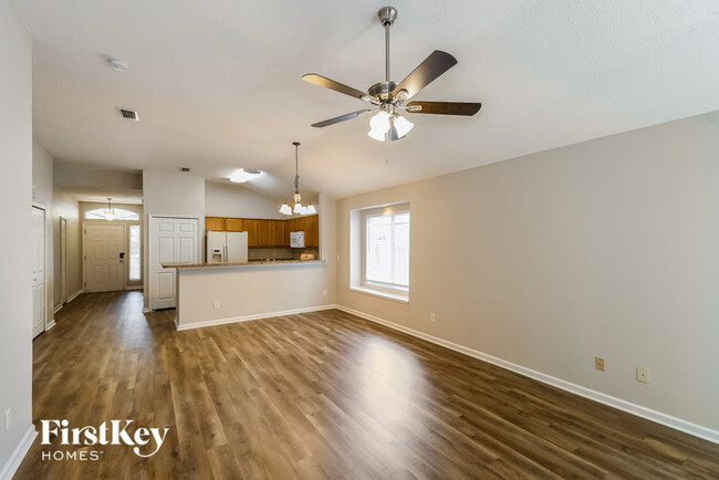 Foto del edificio - 6591 Morse Glen Ln