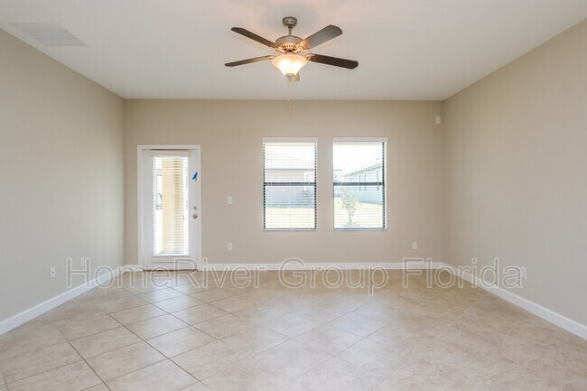 Building Photo - 11825 Valhalla Woods Dr