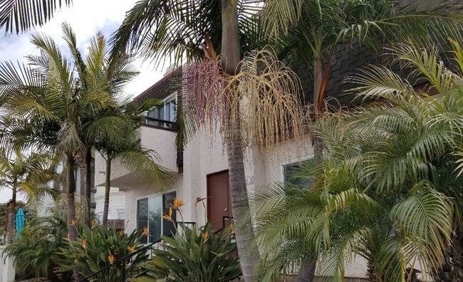 Building Photo - 314 20th St