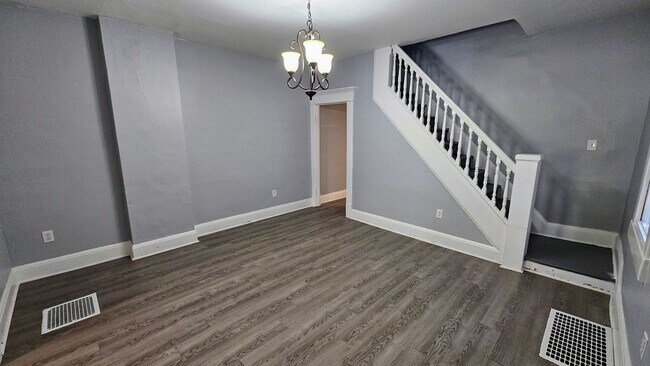 Foto del edificio - 258-260 South Souder Ave.
