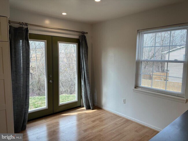 Building Photo - 8617 Colston Ct