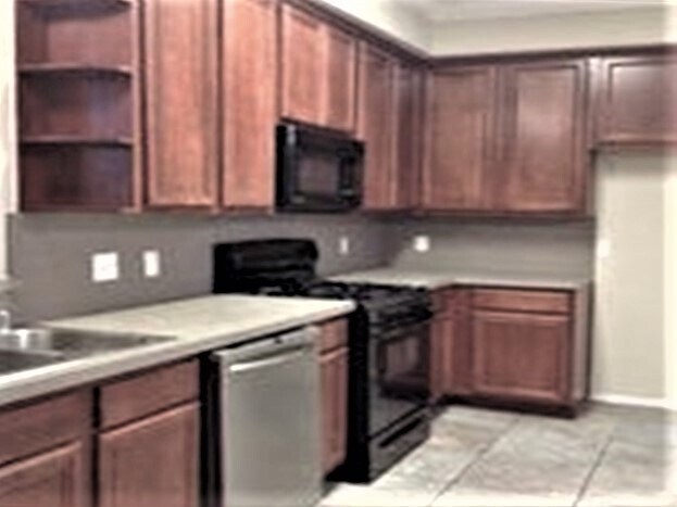 Foto del edificio - 156 Weston Ct