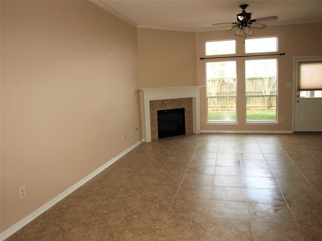 Building Photo - 4014 Yale Square Ct
