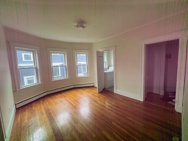 Foto del edificio - 190 Maplewood St