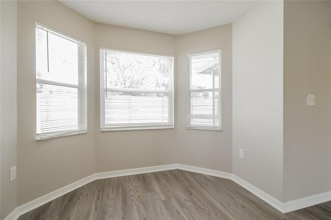 Foto del edificio - 2665 Oak Run Blvd