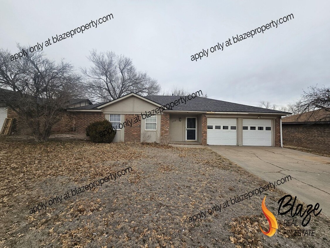 Primary Photo - Spacious 3-Bedroom Home with 2-Car Garage ...