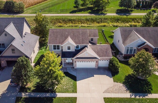 Foto del edificio - 2267 Heather Ridge Dr