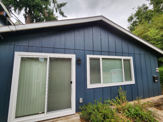 Photo - 2820 SE 31st Ave Apartment