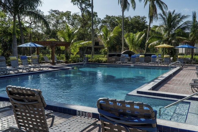 Building Photo - Landings at Coconut Creek