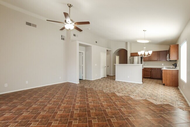 Foto del edificio - 5824 S 27th Dr