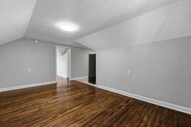 Foto del edificio - 18th St 1404***Hunter Ward