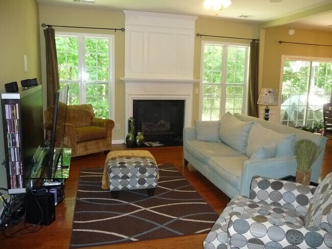 Building Photo - 1414 Bellsmith Dr