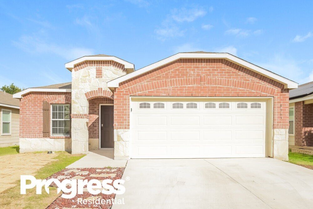 8963 Oakwood Park, San Antonio, TX 78254 House Rental in San Antonio