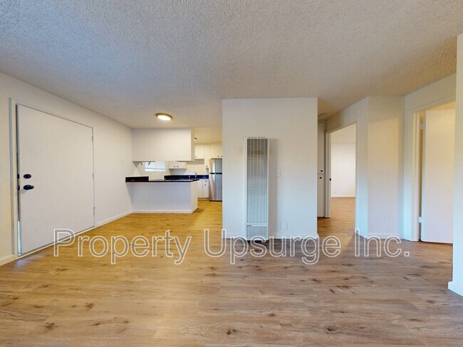 Foto del edificio - 445 Nelson Ave