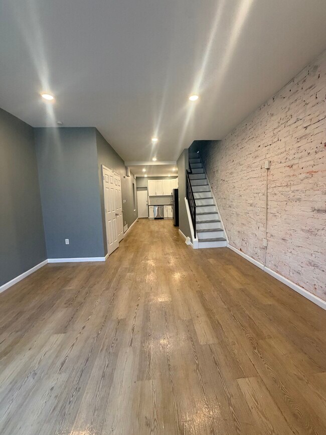 Foto del edificio - 2333 N Woodstock St