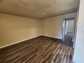 Building Photo - 4311 Yellowstone Blvd