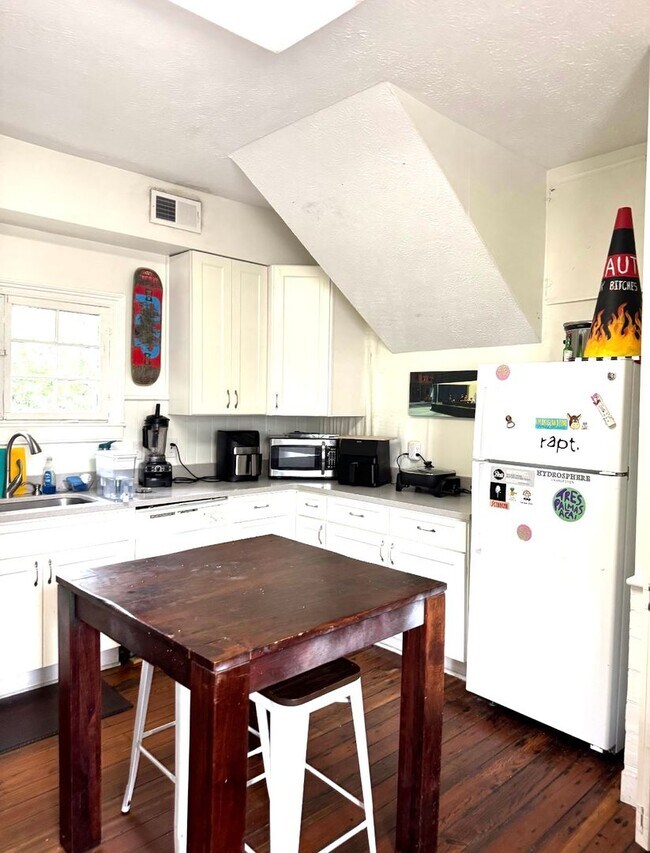 Foto del edificio - 38 Bull St