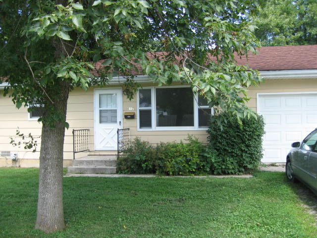 Primary Photo - 619 E 2nd St
