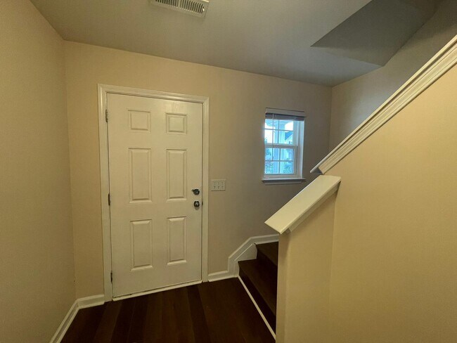 Building Photo - 316 Huckleberry Loop
