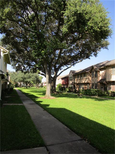 Building Photo - 10268 Hammerly Blvd