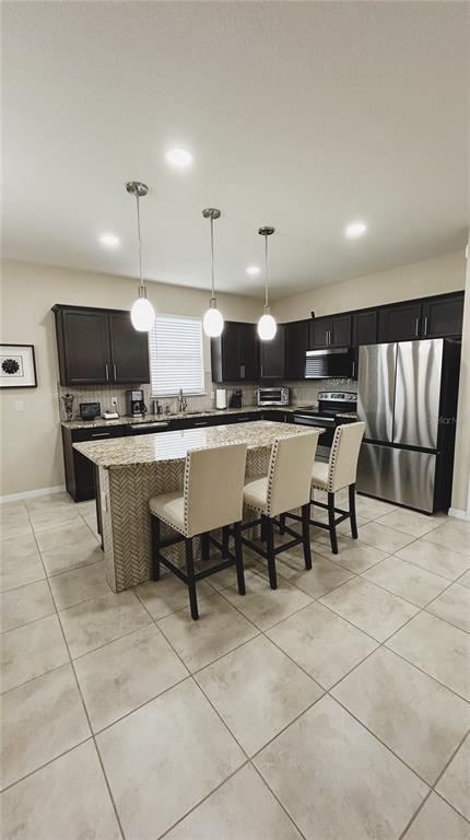 Foto del edificio - 8761 Hinsdale Heights Dr