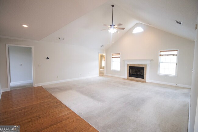 Building Photo - 1008 Houndsbark Ct