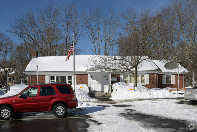 Building Photo - 1-24 Centennial Ct