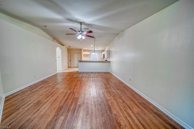 Foto del edificio - 2002-2004 NE 6th St