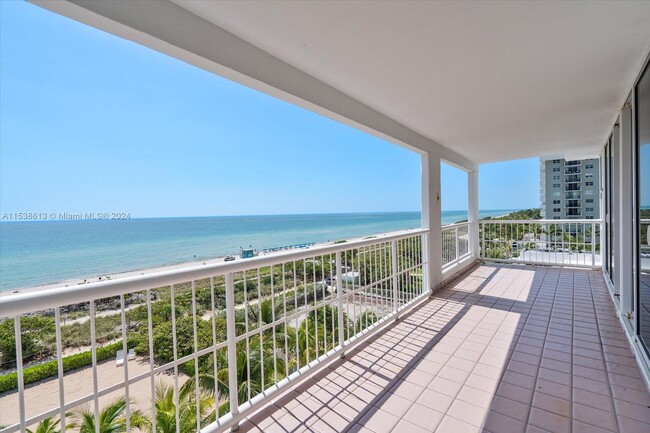 Building Photo - 9341 Collins Ave