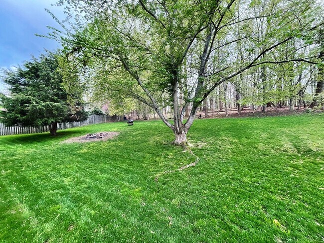 Foto del edificio - 6709 Cherryfield Rd