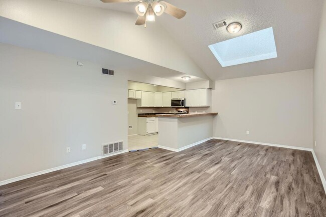 Building Photo - 7409 Rutgers Cir
