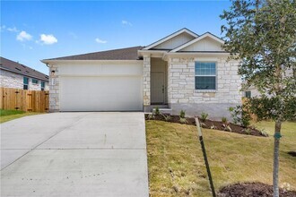 Building Photo - 3204 Kenner Dr