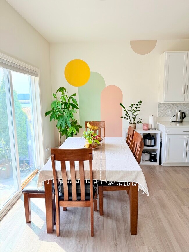 Foto del edificio - 2826 Kessler Dr