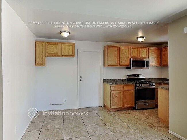 Building Photo - 18637 Covello St