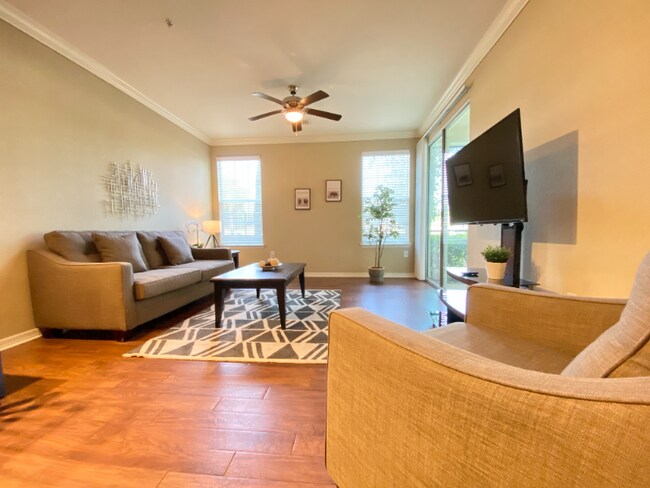 Foto del edificio - 2125 Sweetbroom Cir